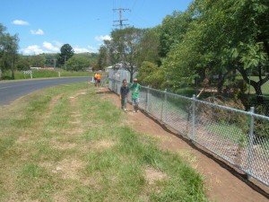 EAST COAST COMMERCIAL FENCING 208